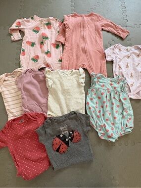 Baby girls little bundle